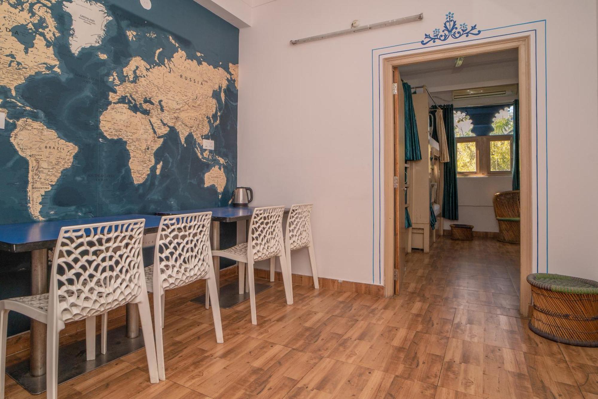 Footprint Hostel Udaipur Buitenkant foto